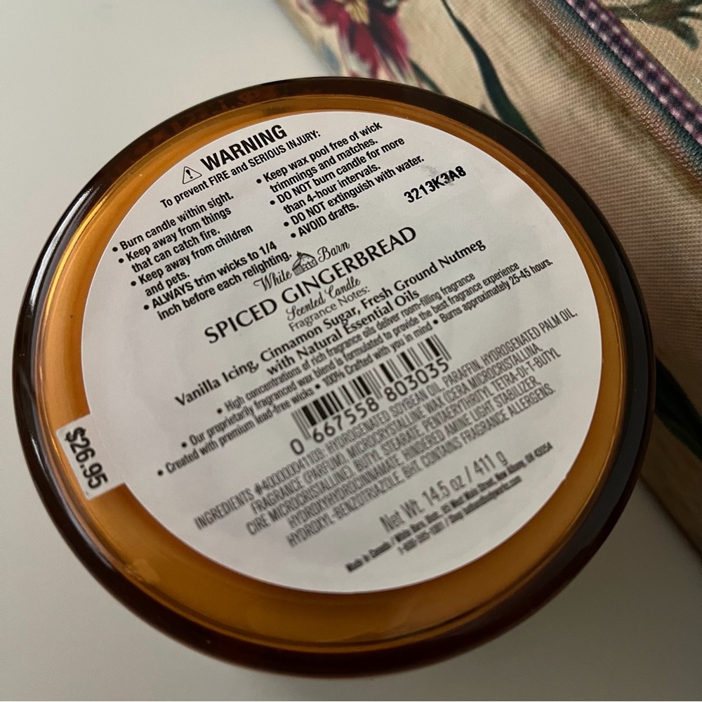 White Barn Spiced Gingerbread Three Wick Scented Candle - Picture 8 of 10